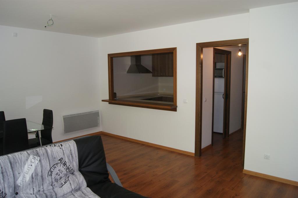 Apartaments Els Esquiadors Llorts Exterior photo
